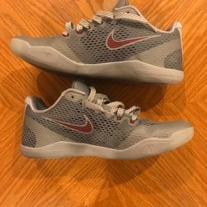 Nike Kobe 11 IX EM Lower Merion Aces sz 9.5